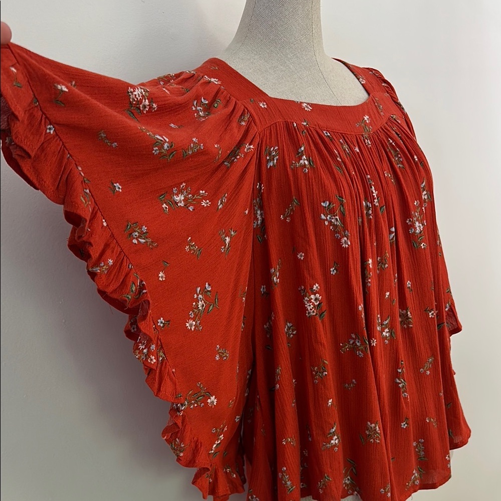 Easel Red Floral Blouse